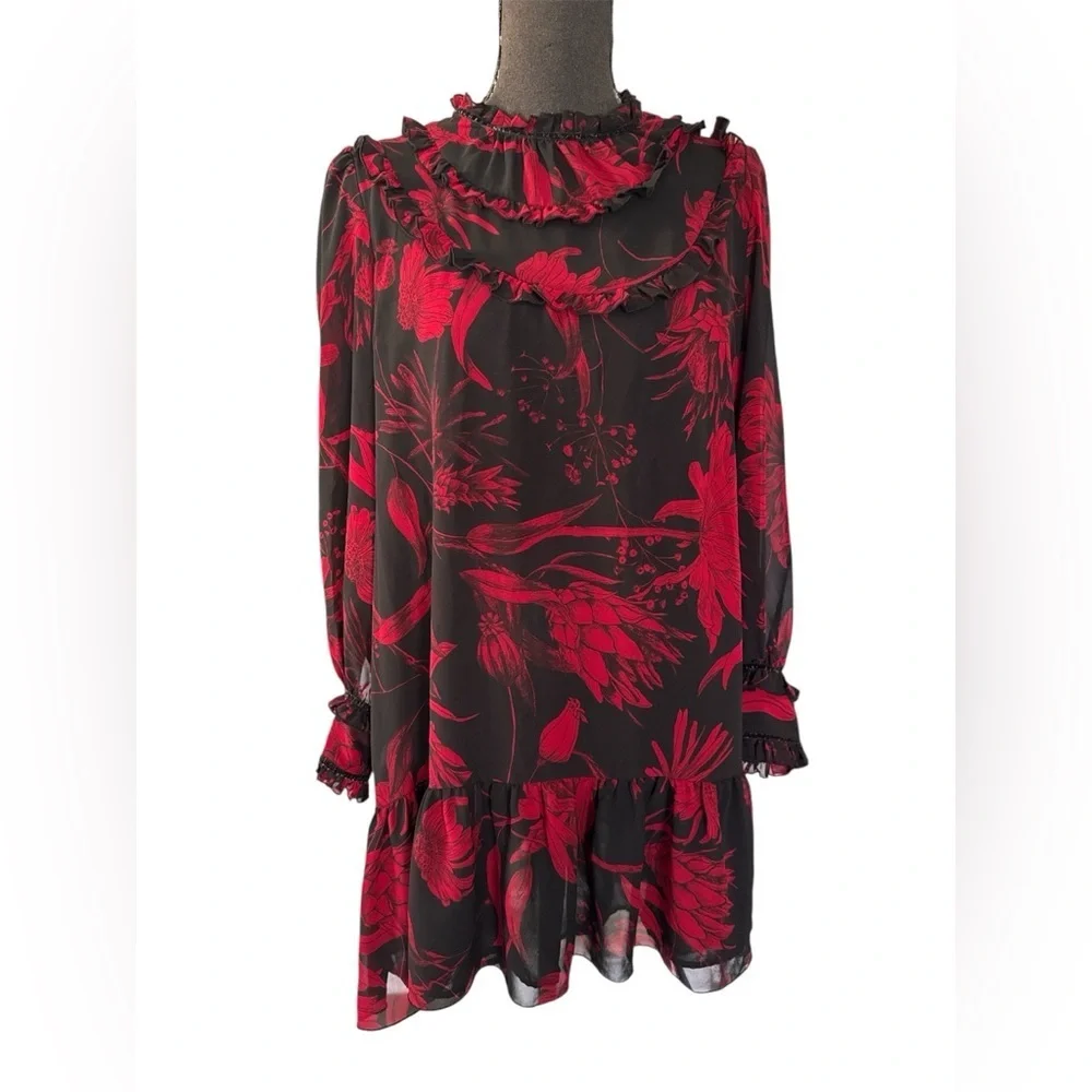 zara black dress with red flowers Floral Print Dress Zara Red And Black Floral Dress Red And Black Floral Print Dress Depop